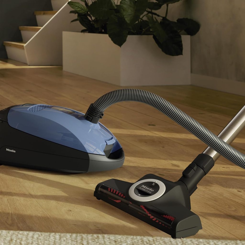 Miele Classic C1 Turbo Team Canister Vacuum Cleaner Review