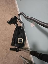 miele guard l1 cat & dog bagged canister vacuum